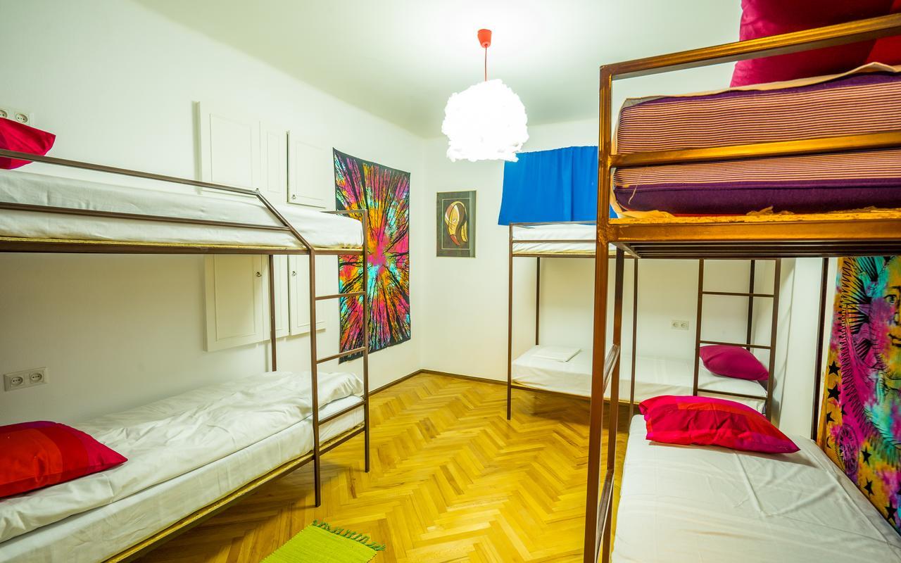 Zgarbi Hostel Tbiliszi Kültér fotó