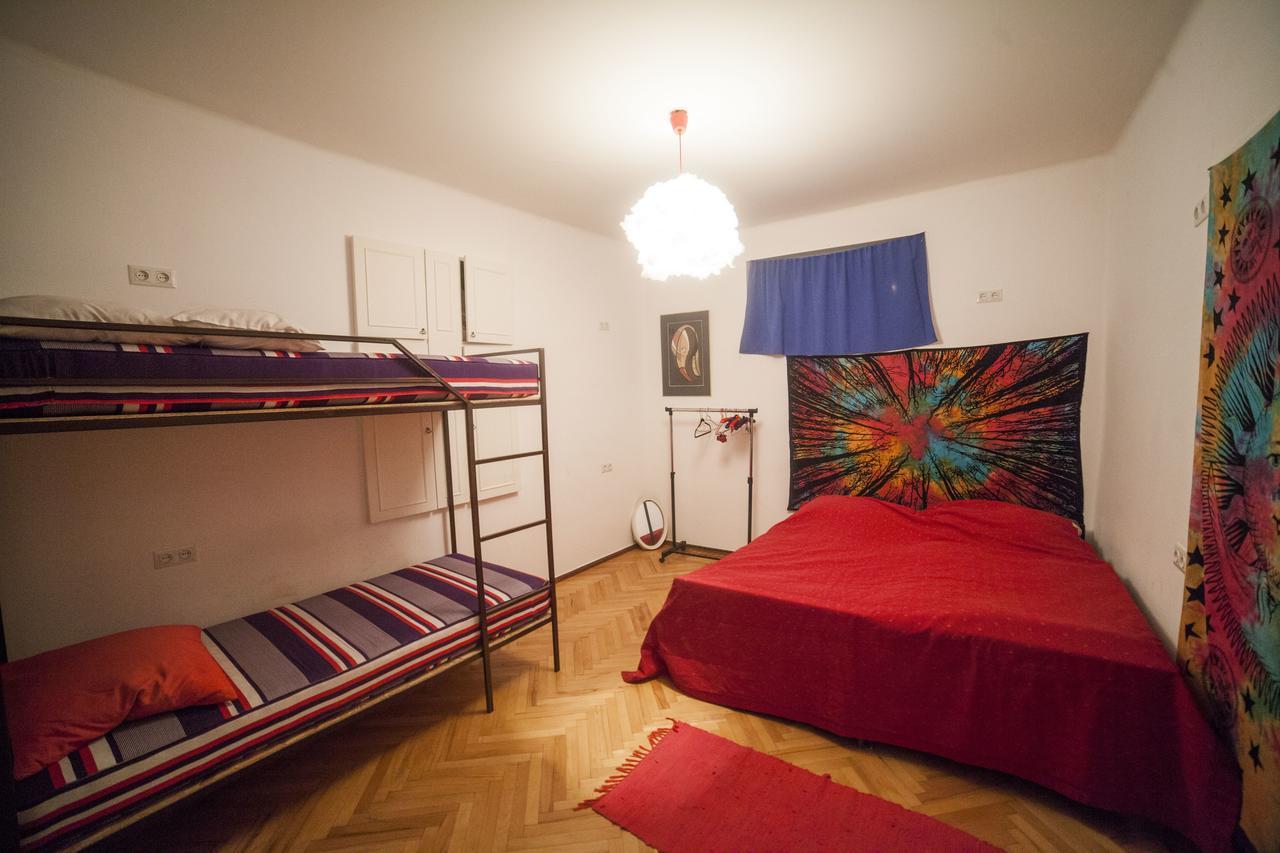 Zgarbi Hostel Tbiliszi Kültér fotó