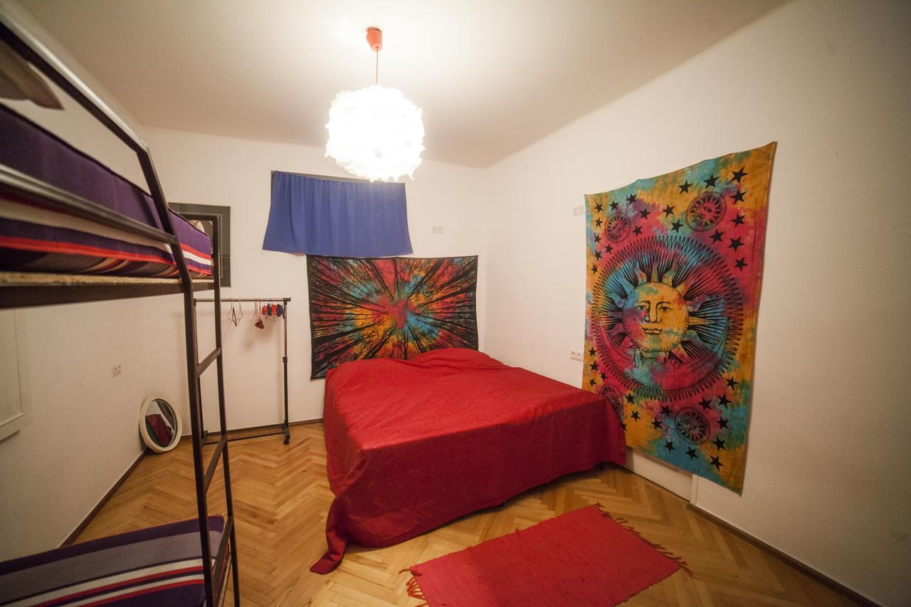 Zgarbi Hostel Tbiliszi Kültér fotó